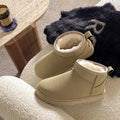 Bota Feminina Ultra Mini Forrada LINLING – Inverno Quentinho com Estilo de Luxo!