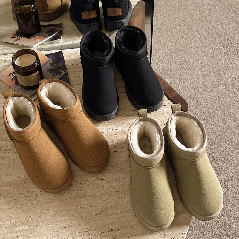 Bota Feminina Ultra Mini Forrada LINLING – Inverno Quentinho com Estilo de Luxo!